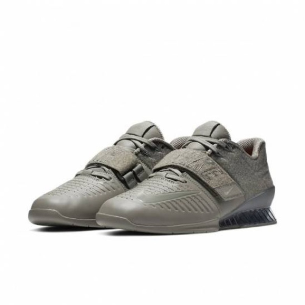 Nike Romaleos 3.5 XD Patch - DARK STUCCO